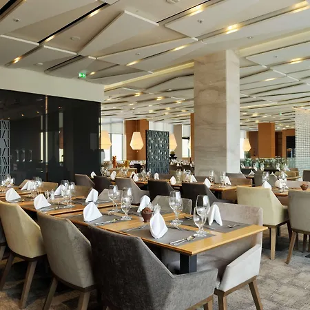 Radisson Blu Plaza 4* Ljubljana