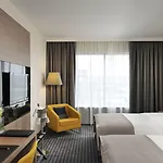 Radisson Blu Plaza 4*