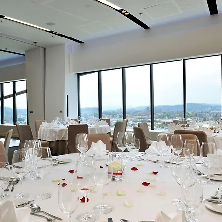 Radisson Blu Plaza Szálloda