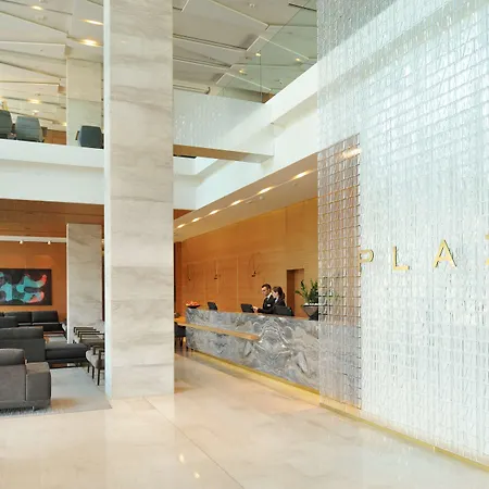 Szálloda Radisson Blu Plaza 4*