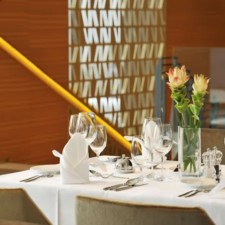Szálloda Radisson Blu Plaza 4*