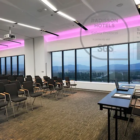 Hotell Radisson Blu Plaza Ljubljana