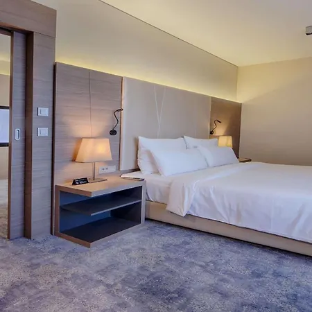 Radisson Blu Plaza