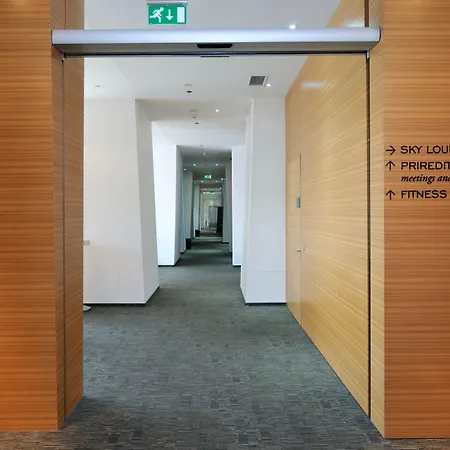 Radisson Blu Plaza Λιουμπλιάνα