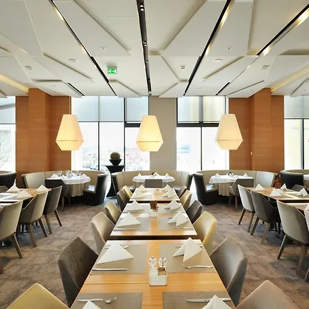 Radisson Blu Plaza
