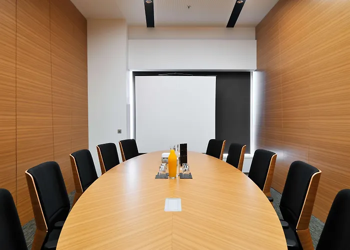 מלון Radisson Blu Plaza לובליאנה