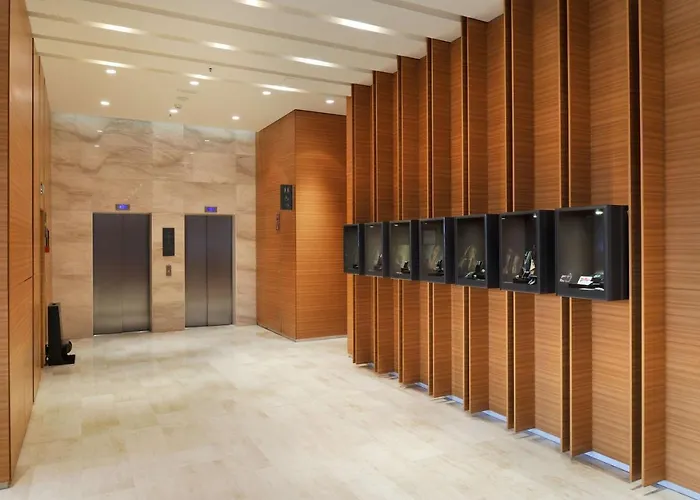 Radisson Blu Plaza Hotel 4*