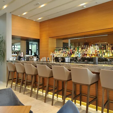 Radisson Blu Plaza Hotel